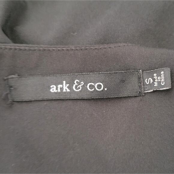 Ark & Co Mini Dress Bell Sleeve Slit Back Size Small Black - Picture 5 of 7